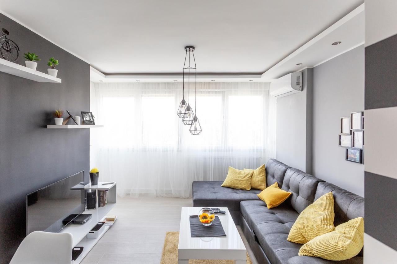 Park Apartment Novi Sad Dış mekan fotoğraf