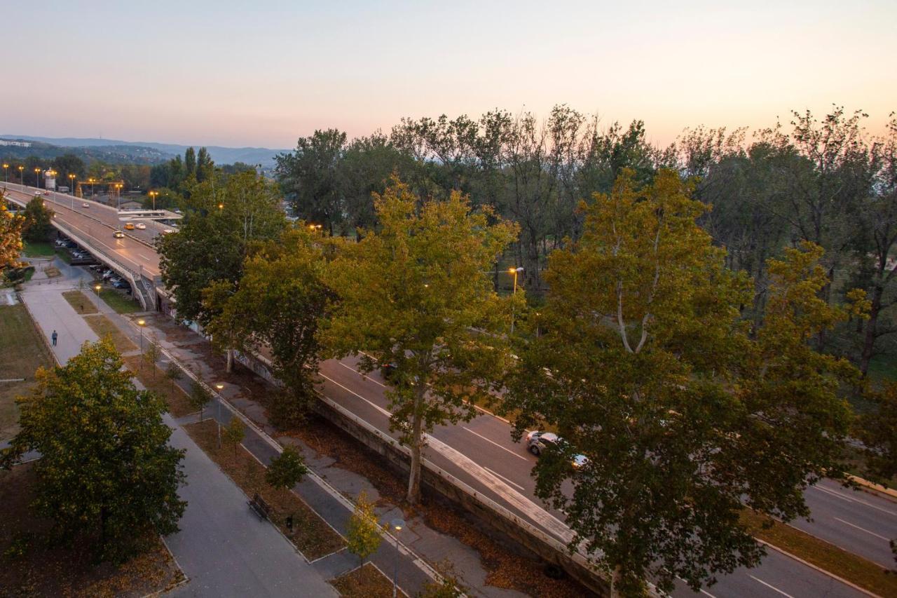 Park Apartment Novi Sad Dış mekan fotoğraf